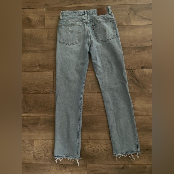 501 Original Levi's Light Blue Straight Leg Jeans whit distressed detailsW26 L30 - Picture 7 of 11